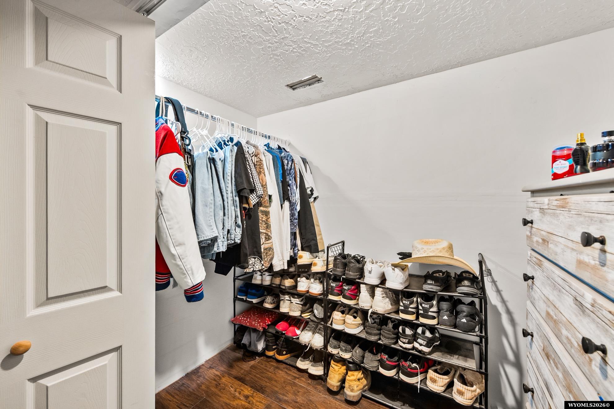 153 Dell Rio Evanston, WY 82930 - Photo 15 of 32 Gallery Image 15