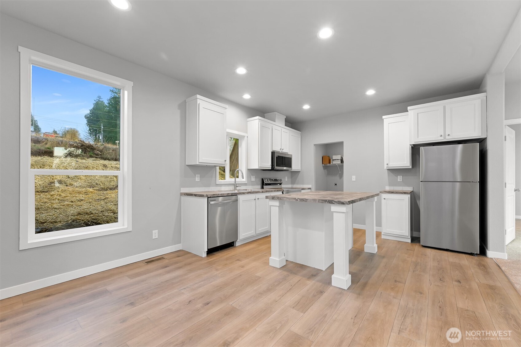 4772 Beach Lane Ferndale, WA 98248 - Photo 12 of 23