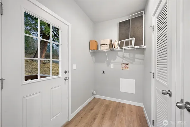 wooden floor in an empty room