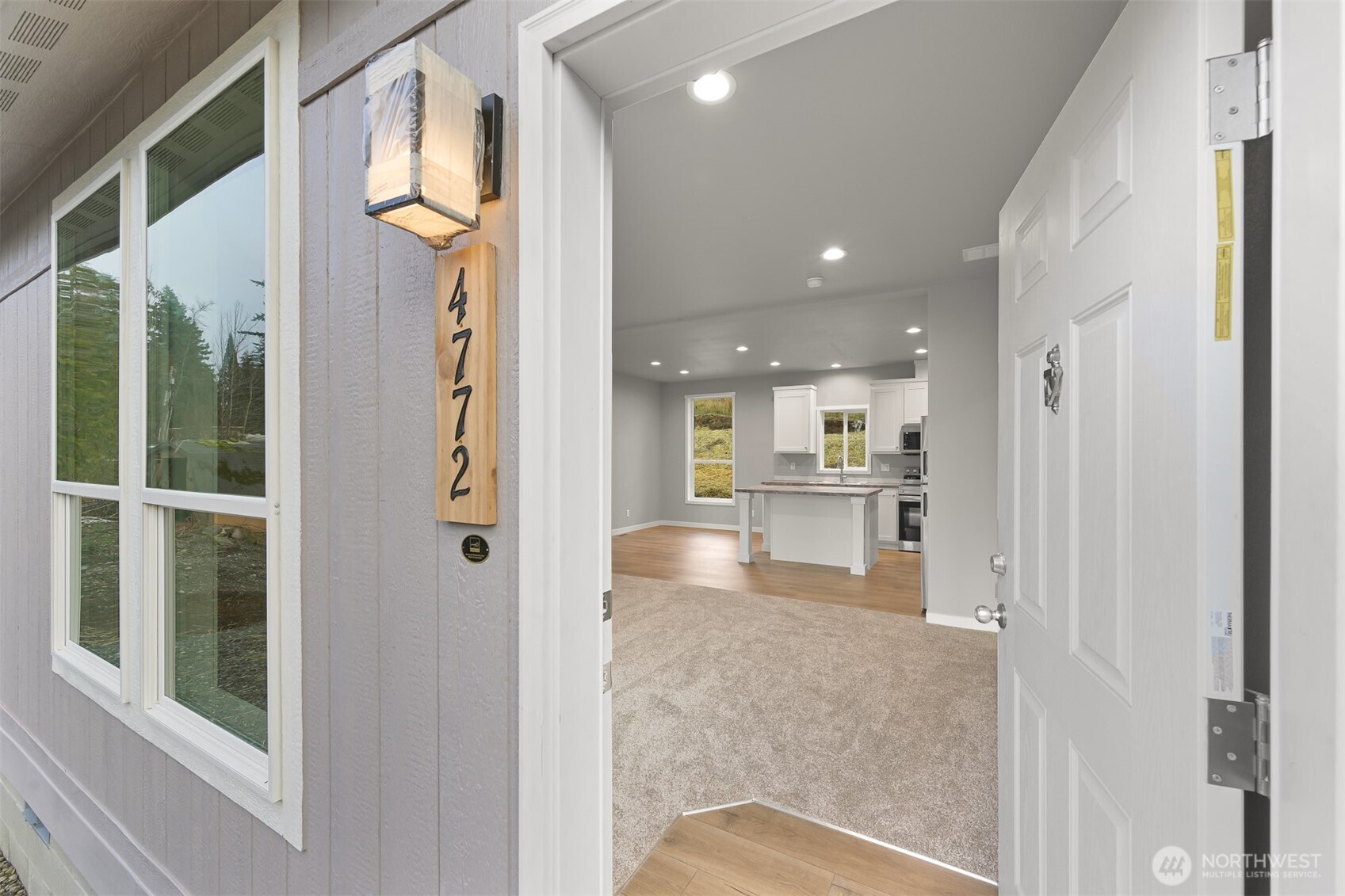 4772 Beach Lane Ferndale, WA 98248 - Photo 4 of 23