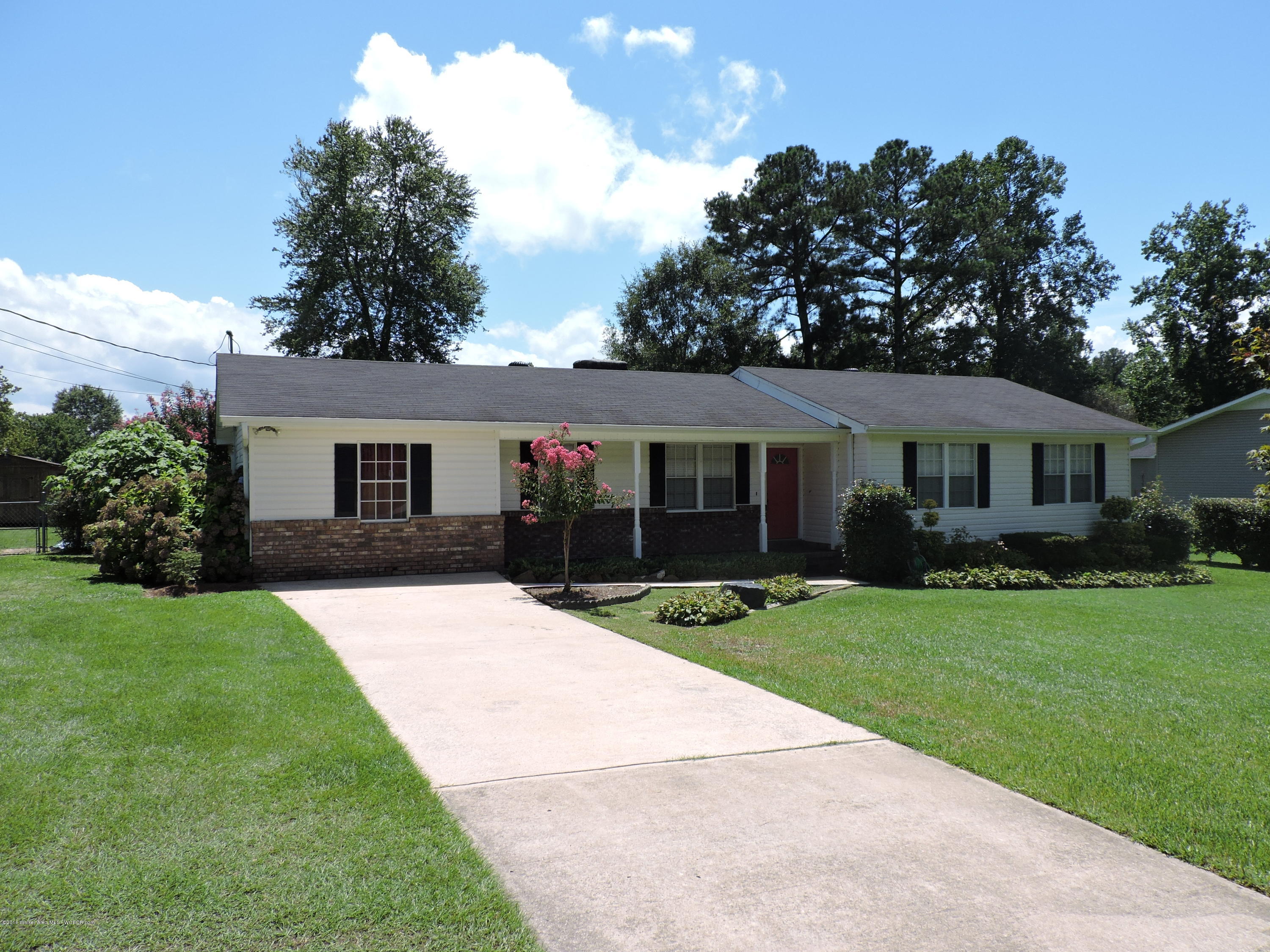 1601 Rutledge Lane Jasper, AL 35503 - Photo 1 of 26 Gallery Image 1