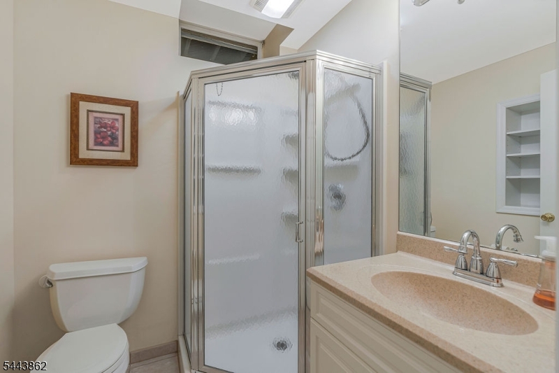 5 Pinewood Lane Warren, NJ 07059 - Photo 34 of 45