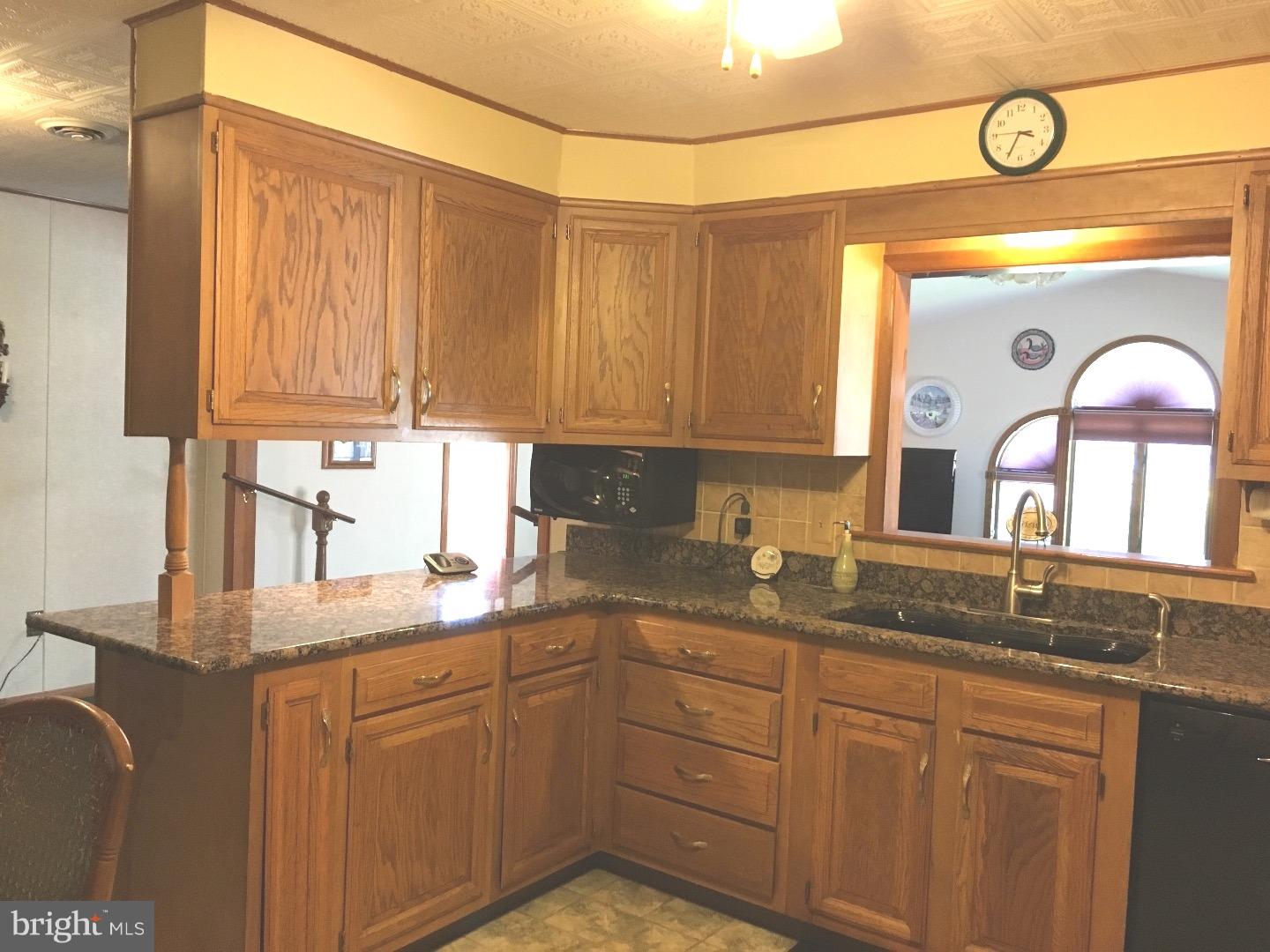 2025 George Road Palm, PA 18070 - Photo 13 of 25 Kitchen