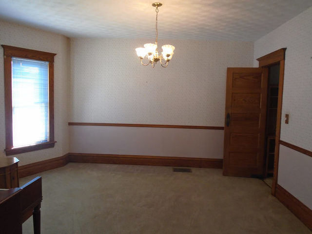 320 North 12th Street Rochelle, IL 61068 - Photo 8 of 16