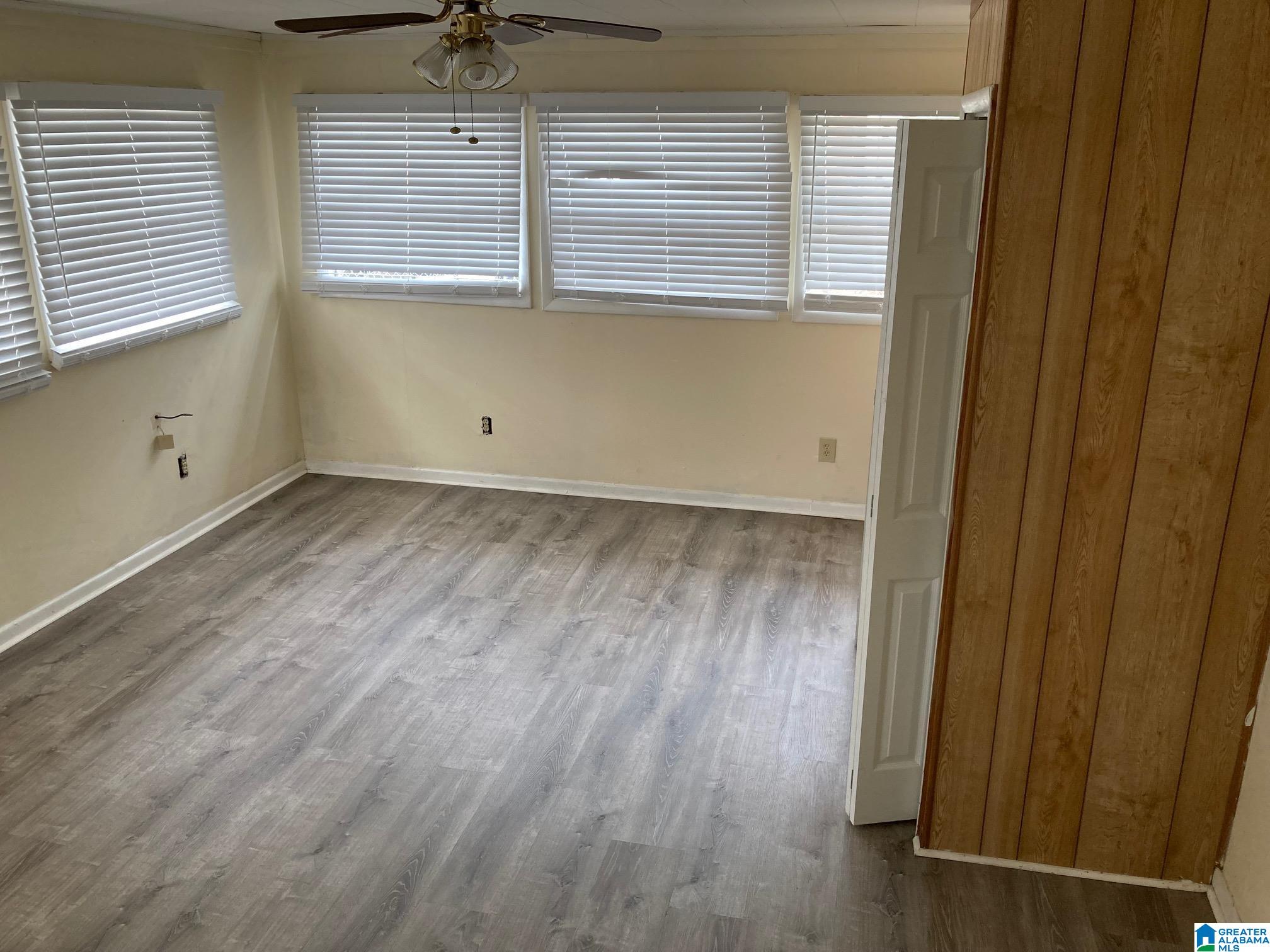 624 Southwest Center Place Birmingham, AL 35211 - Photo 10 of 16
