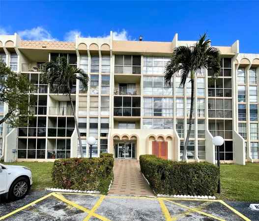 $1,775 | 801 Three Islands Boulevard, Unit 214, Hallandale Beach, FL 33009