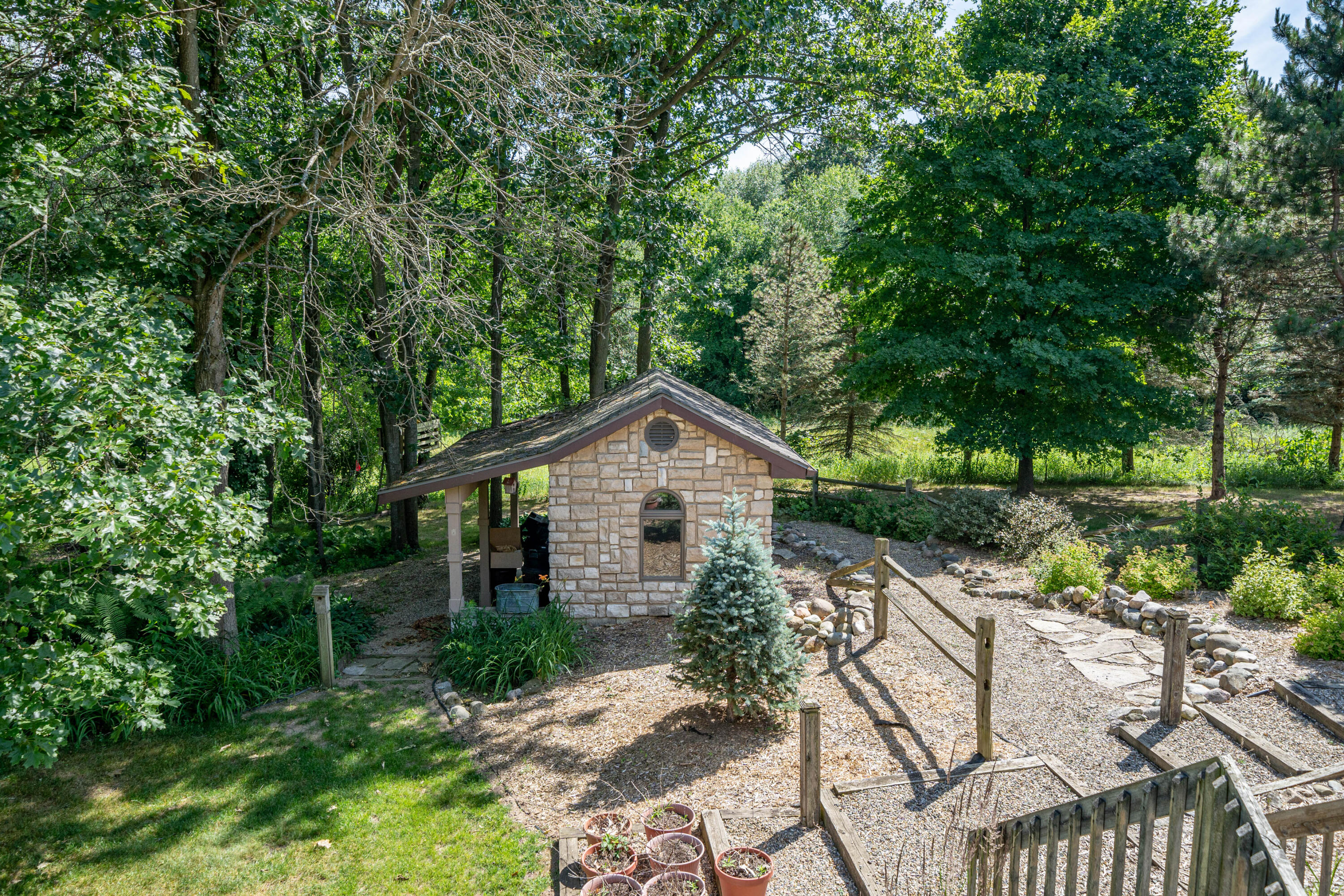 2330 Meachem Road Battle Creek, MI 49017 - Photo 30 of 37 2330 Meachem Rd (25 of 32)