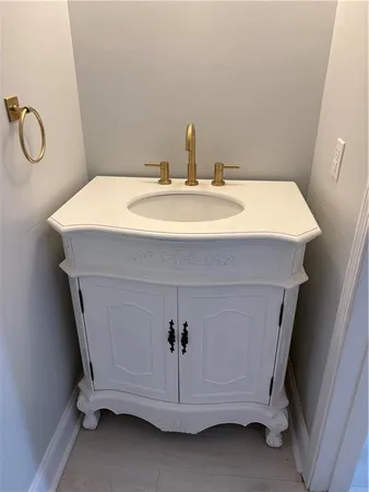 $407,000 | 330 Morgan Street, Unit 502, New Orleans, LA 70114