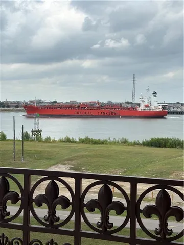 $420,000 | 330 Morgan Street, Unit 502, New Orleans, LA 70114