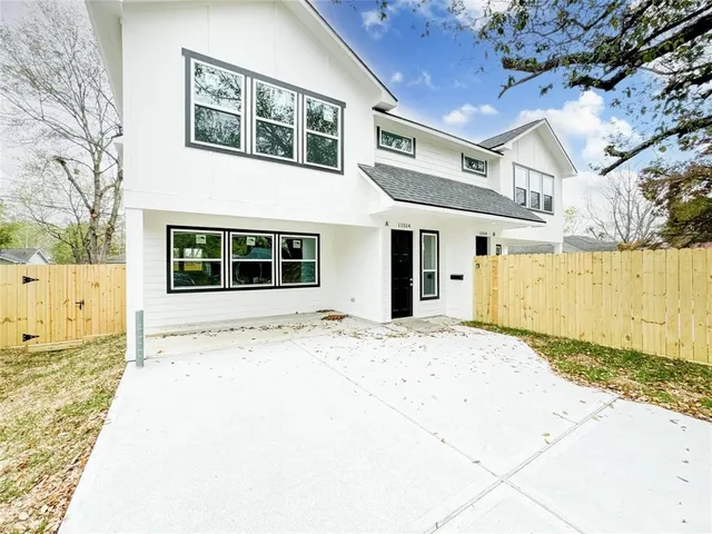 a view of a house with a outdoor space