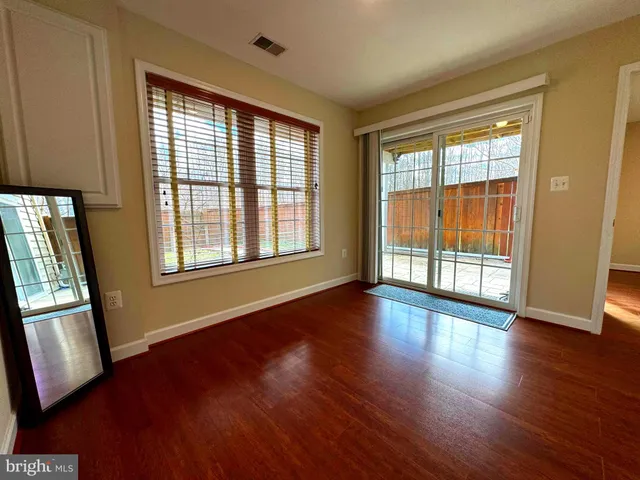 $1,600 | 16492 Steerage Circle, Woodbridge, VA 22191