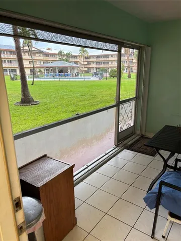 $115,000 | 5300 Washington Street, Unit B130, Hollywood, FL 33021
