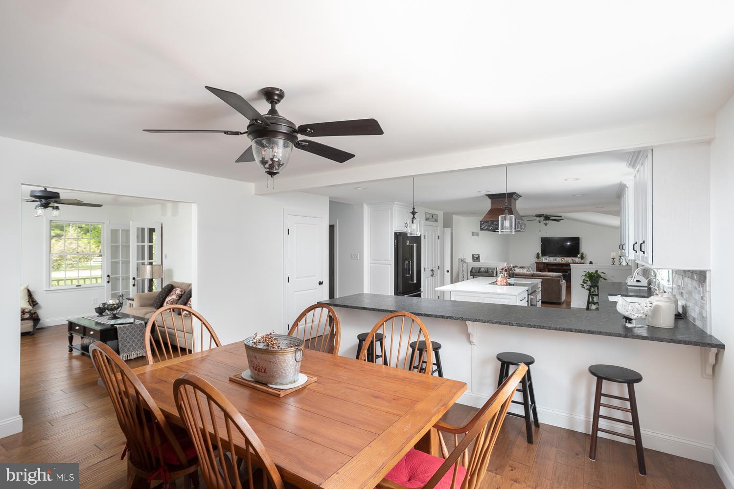 228 Long Swamp Road New Egypt, NJ 08533 - Photo 16 of 49 dining