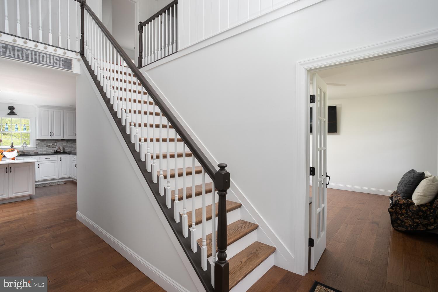 228 Long Swamp Road New Egypt, NJ 08533 - Photo 5 of 49 Gallery Image 5