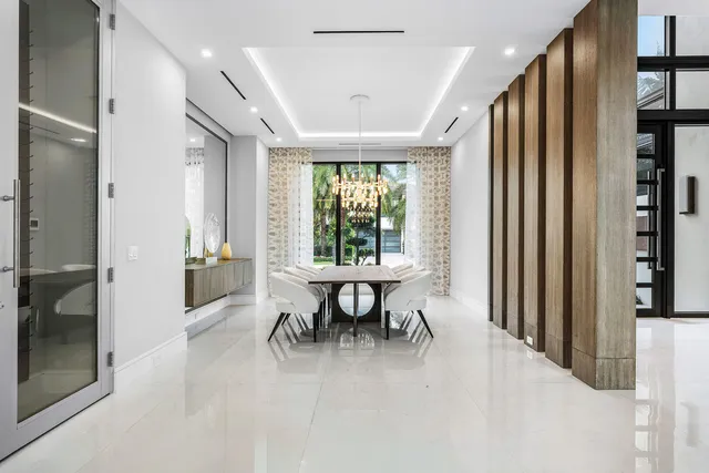 $9,100,000 | 2391 Areca Palm Road, Boca Raton, FL 33432