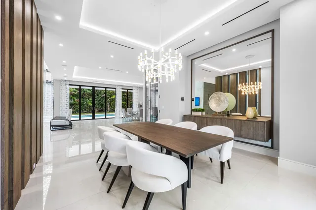 $9,100,000 | 2391 Areca Palm Road, Boca Raton, FL 33432