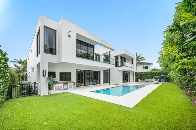 $9,100,000 | 2391 Areca Palm Road, Boca Raton, FL 33432