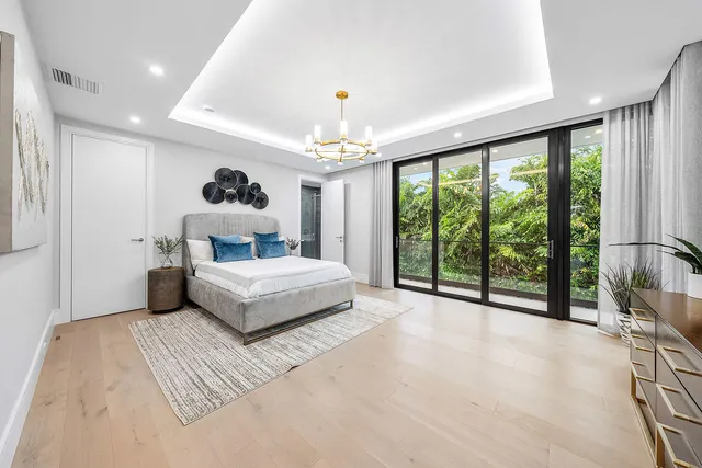 $9,100,000 | 2391 Areca Palm Road, Boca Raton, FL 33432