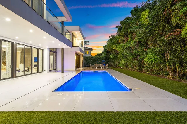 $9,100,000 | 2391 Areca Palm Road, Boca Raton, FL 33432