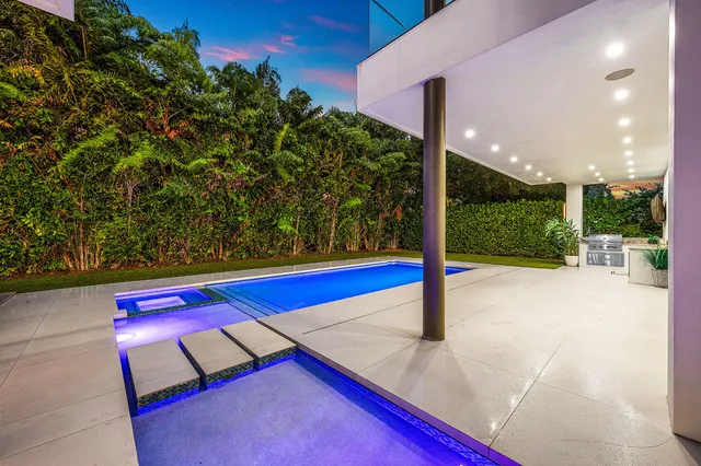 $9,100,000 | 2391 Areca Palm Road, Boca Raton, FL 33432