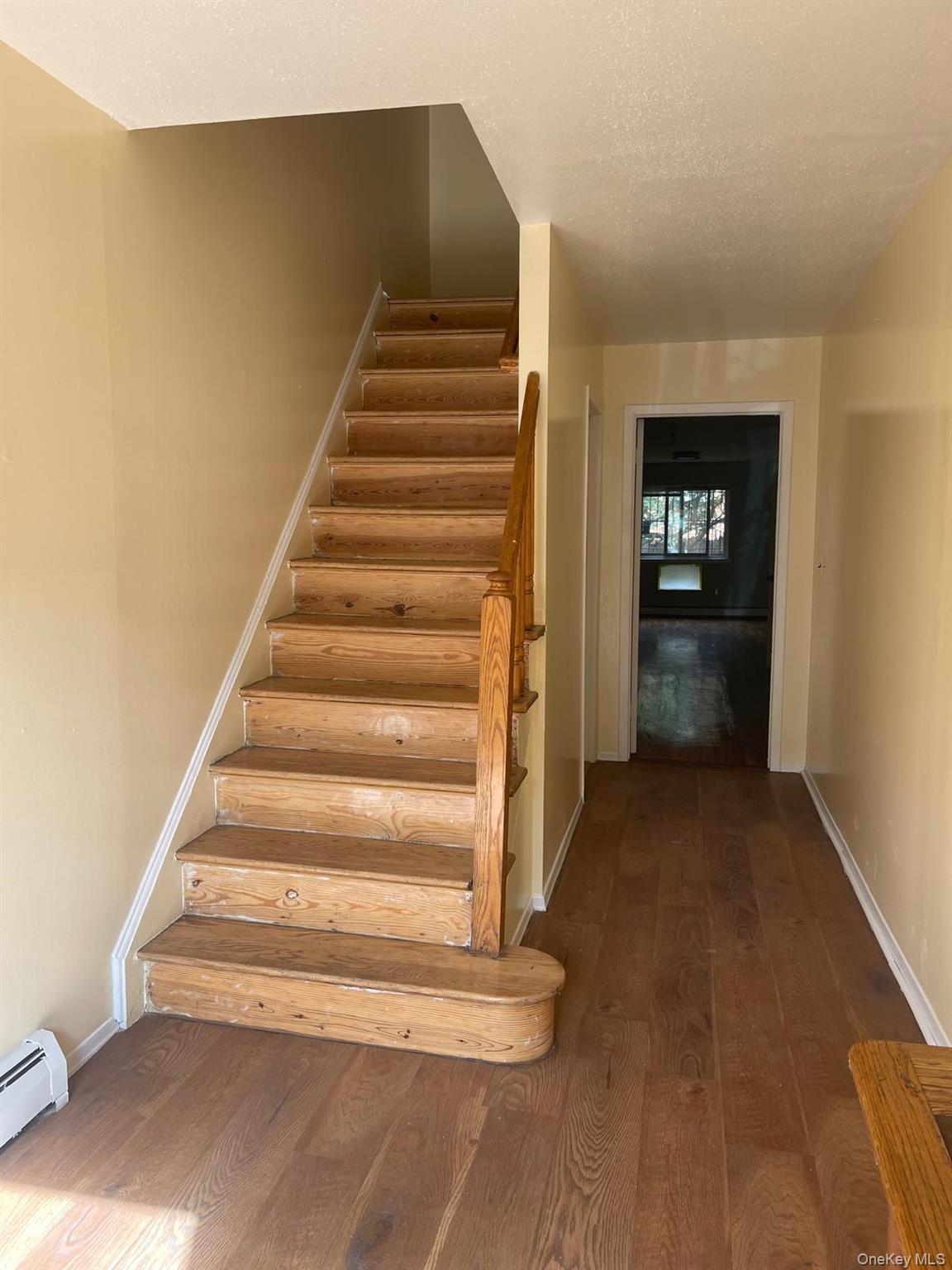 110-21 55th Avenue Queens, NY 11368 - Photo 5 of 29 a view of entryway