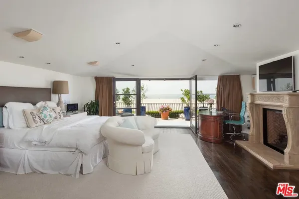 $45,000 | 703 Palisades Beach Road, Santa Monica, CA 90402