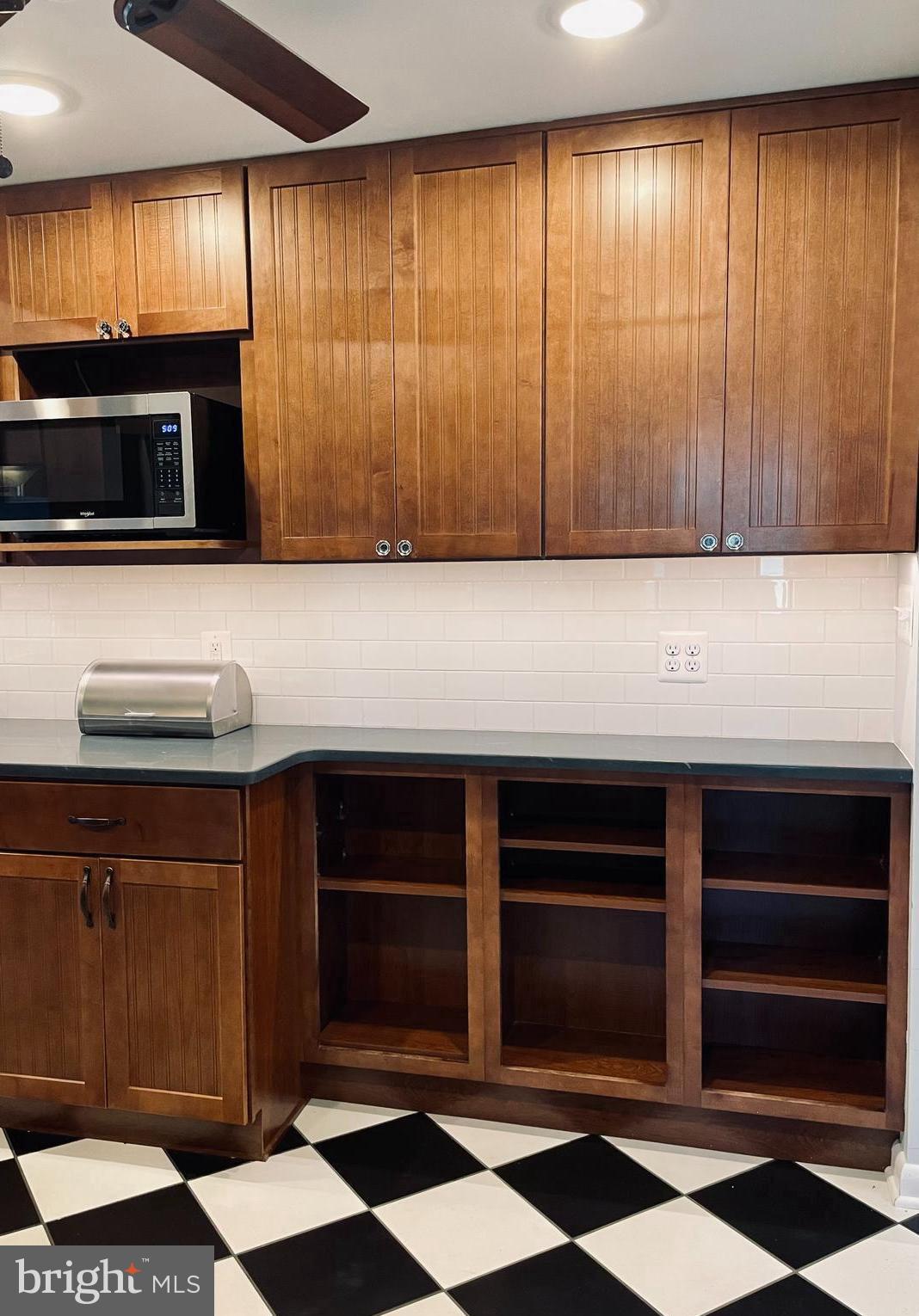 6054 Hunt Club Road Elkridge, MD 21075 - Photo 22 of 84 Gallery Image 22