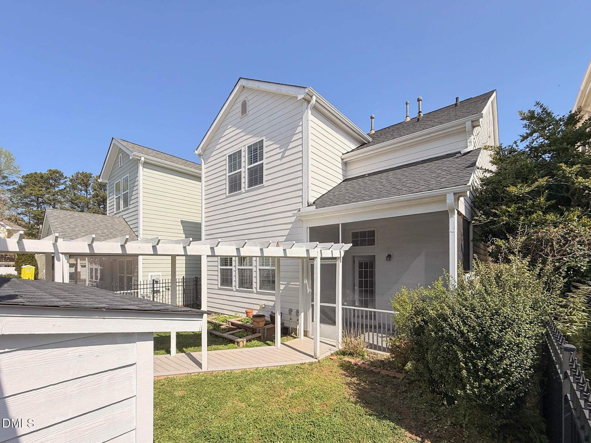 847 Historian Street Raleigh, NC 27603 - Photo 34 of 52 847 Histiorian St_www.scalaphotography.c