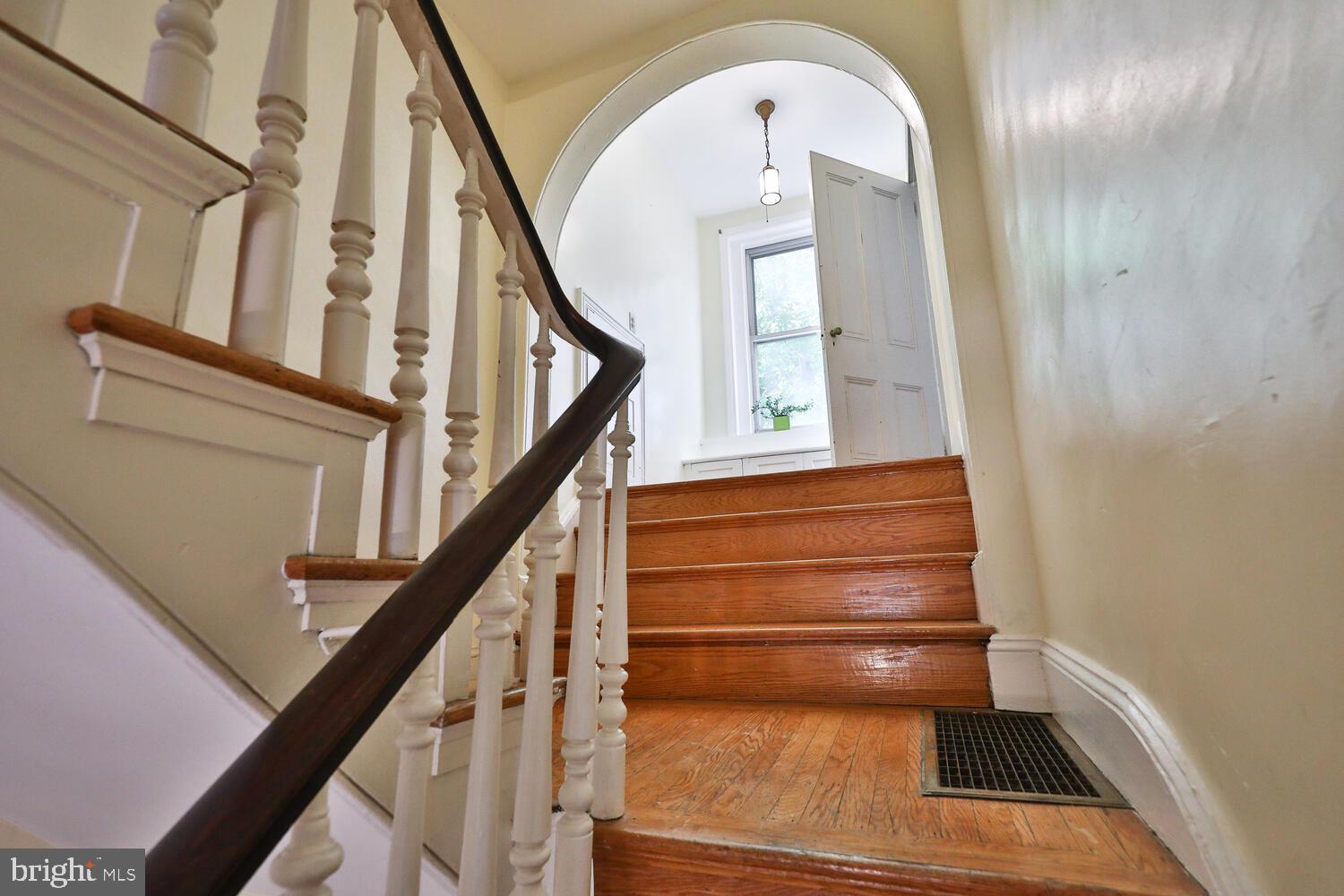 5430 Greene Street Philadelphia, PA 19144 - Photo 16 of 49