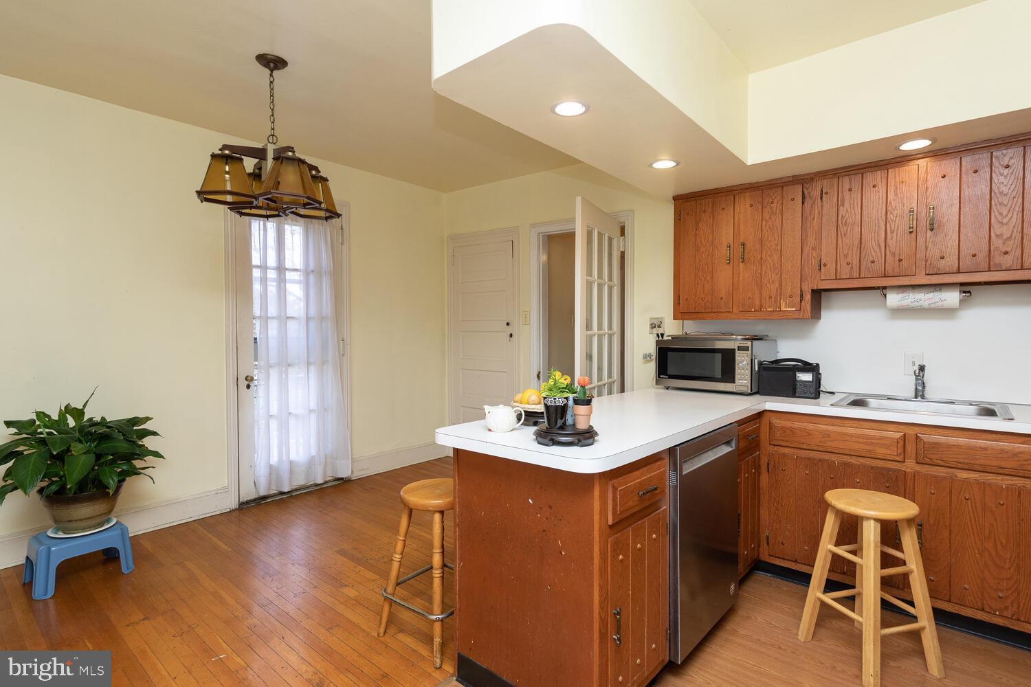 5430 Greene Street Philadelphia, PA 19144 - Photo 19 of 49