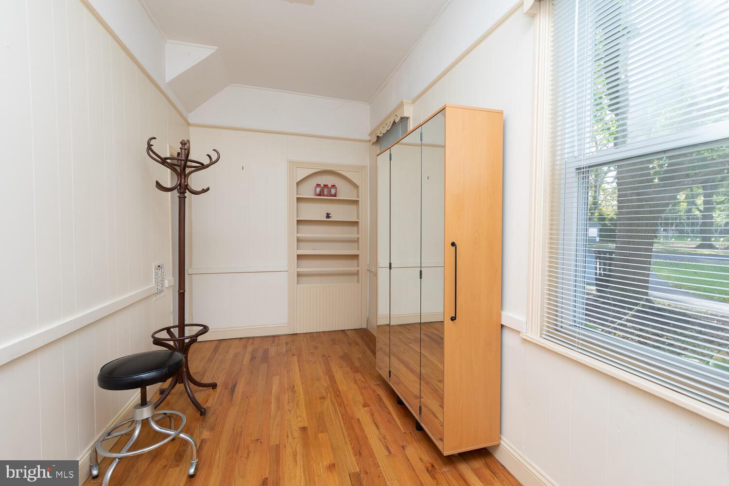 5430 Greene Street Philadelphia, PA 19144 - Photo 10 of 49