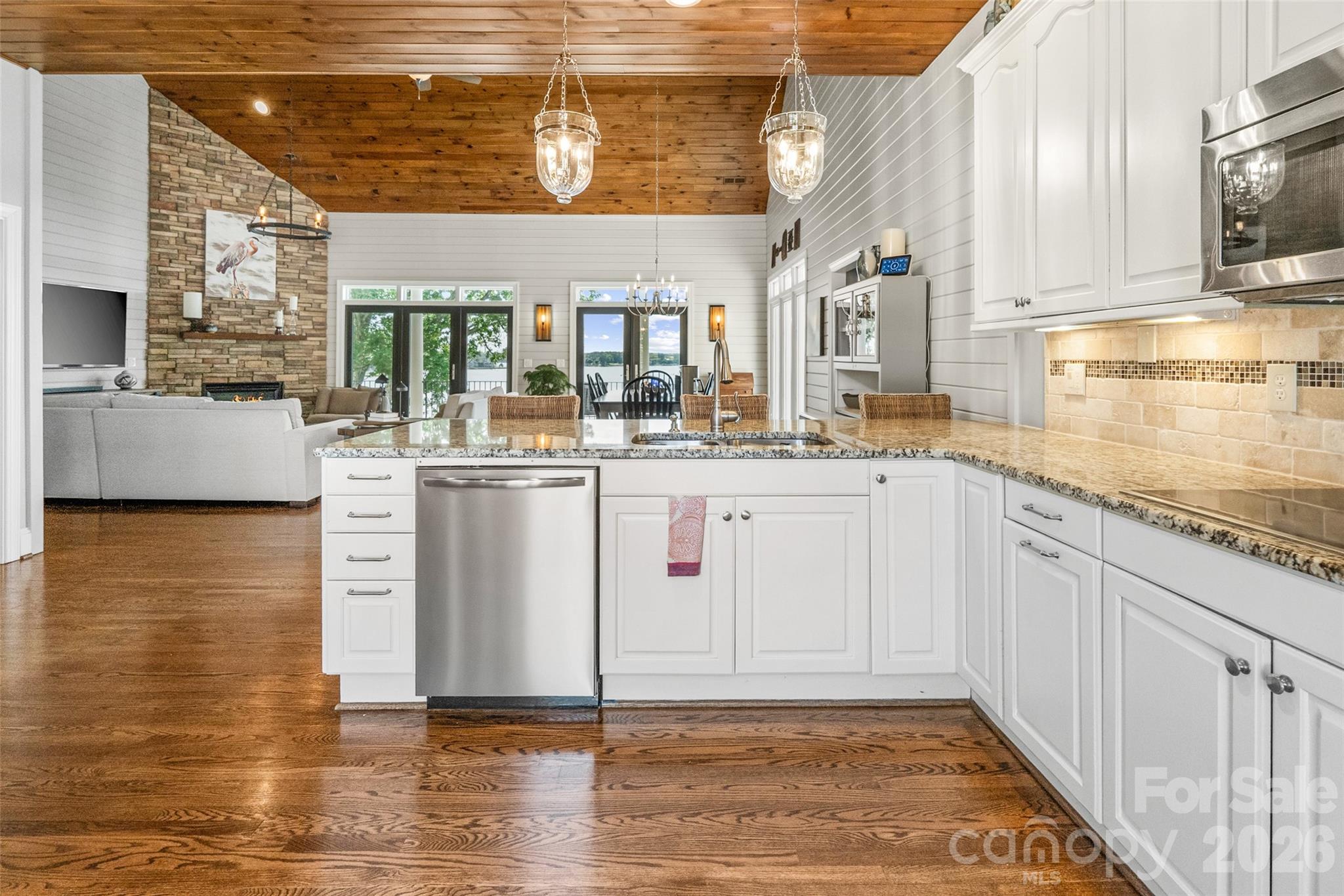 7110 Anchorage Lane Fort Mill, SC 29708 - Photo 15 of 47 Gallery Image 15