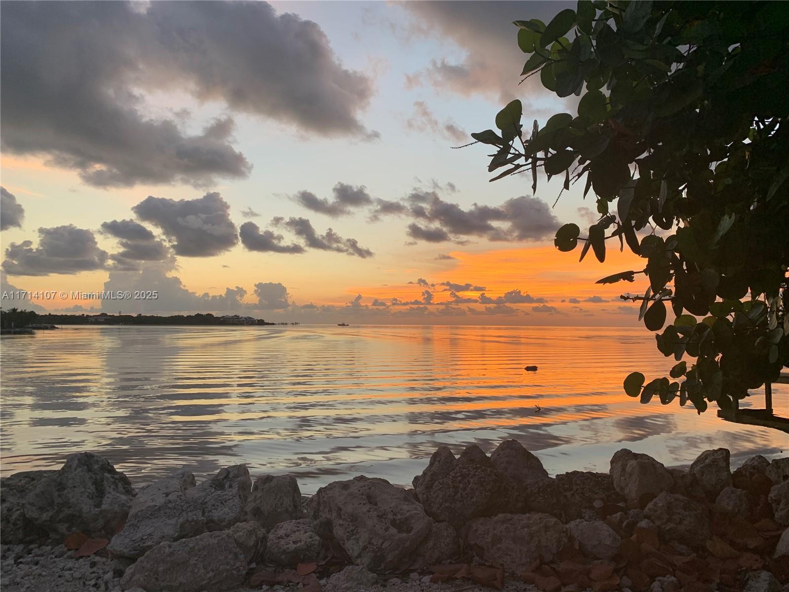 56 Pelican Road Marathon, FL 33050 - Photo 16 of 22