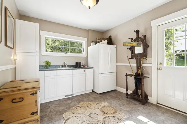 $1,300,000 | 94 Mandi Lane, Bristol, NH 03222