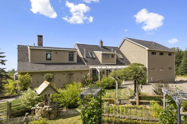 $1,300,000 | 94 Mandi Lane, Bristol, NH 03222