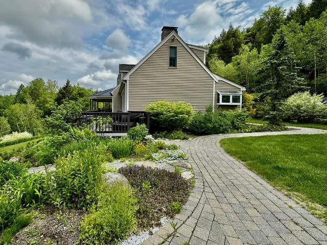 $1,300,000 | 94 Mandi Lane, Bristol, NH 03222