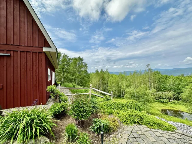 $1,300,000 | 94 Mandi Lane, Bristol, NH 03222
