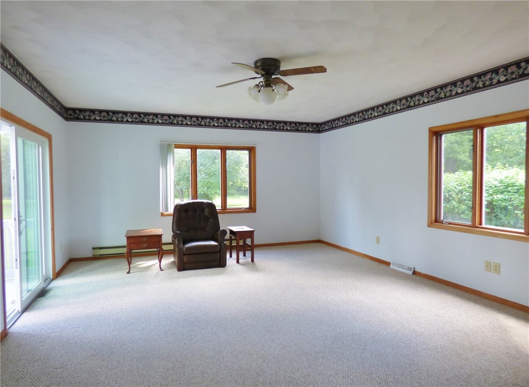 86 Center Street Waterloo, NY 13165 - Photo 24 of 42