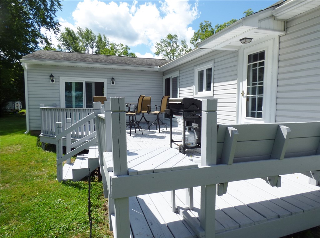 86 Center Street Waterloo, NY 13165 - Photo 10 of 42