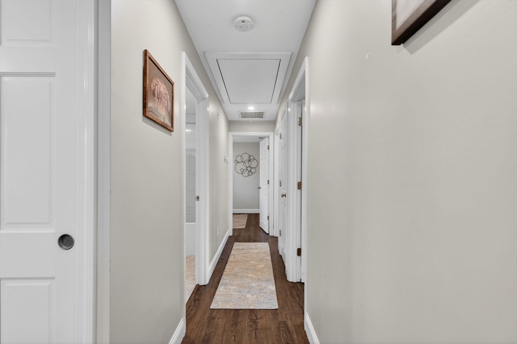 11 Pontiac Road Peabody, MA 01960 - Photo 11 of 41