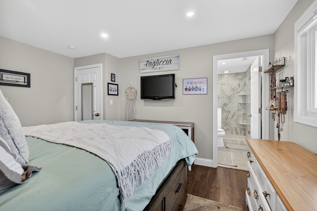 11 Pontiac Road Peabody, MA 01960 - Photo 18 of 41