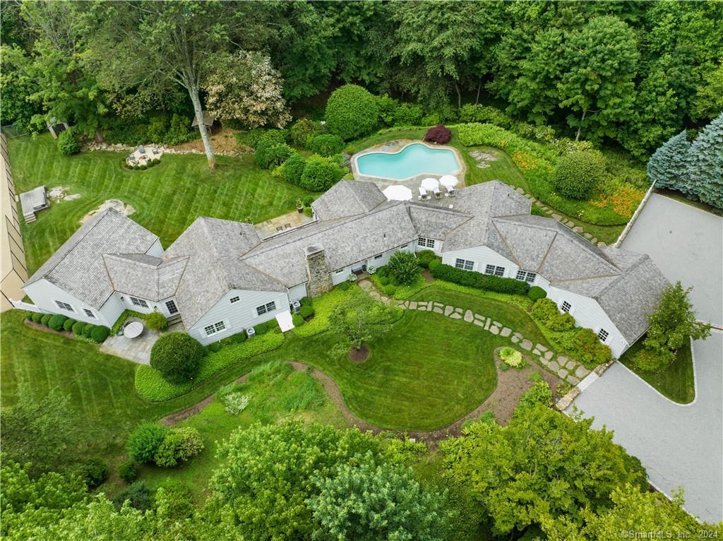 782 Smith Ridge Road New Canaan, CT 06840 - Photo 28 of 28 an aerial view of residential house with outdoor space and lake view