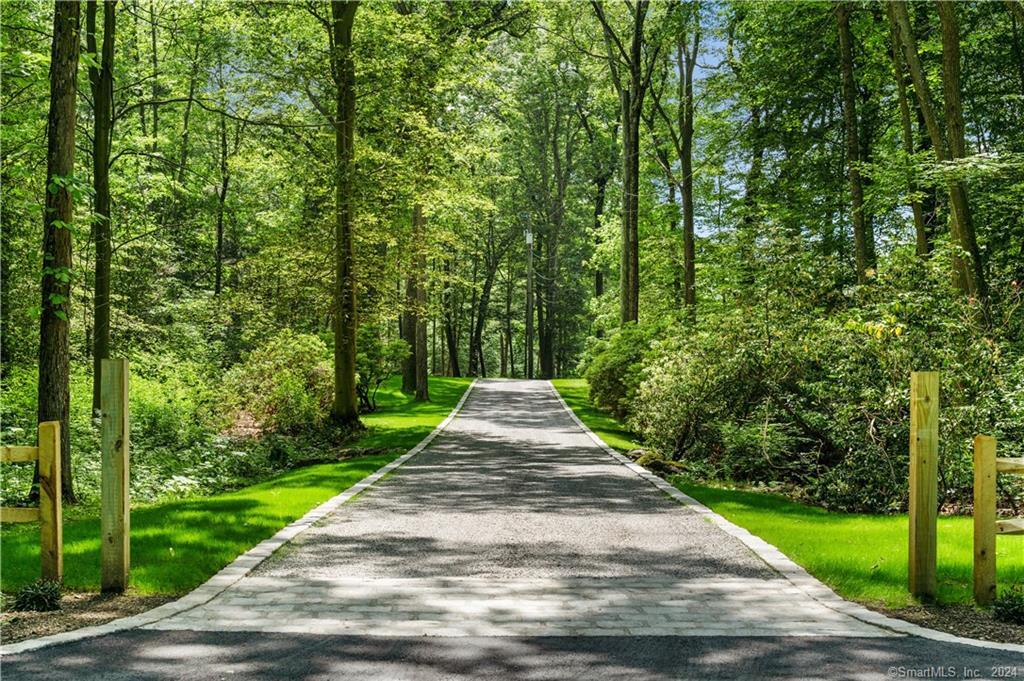 782 Smith Ridge Road New Canaan, CT 06840 - Photo 3 of 28 a view of park with large trees
