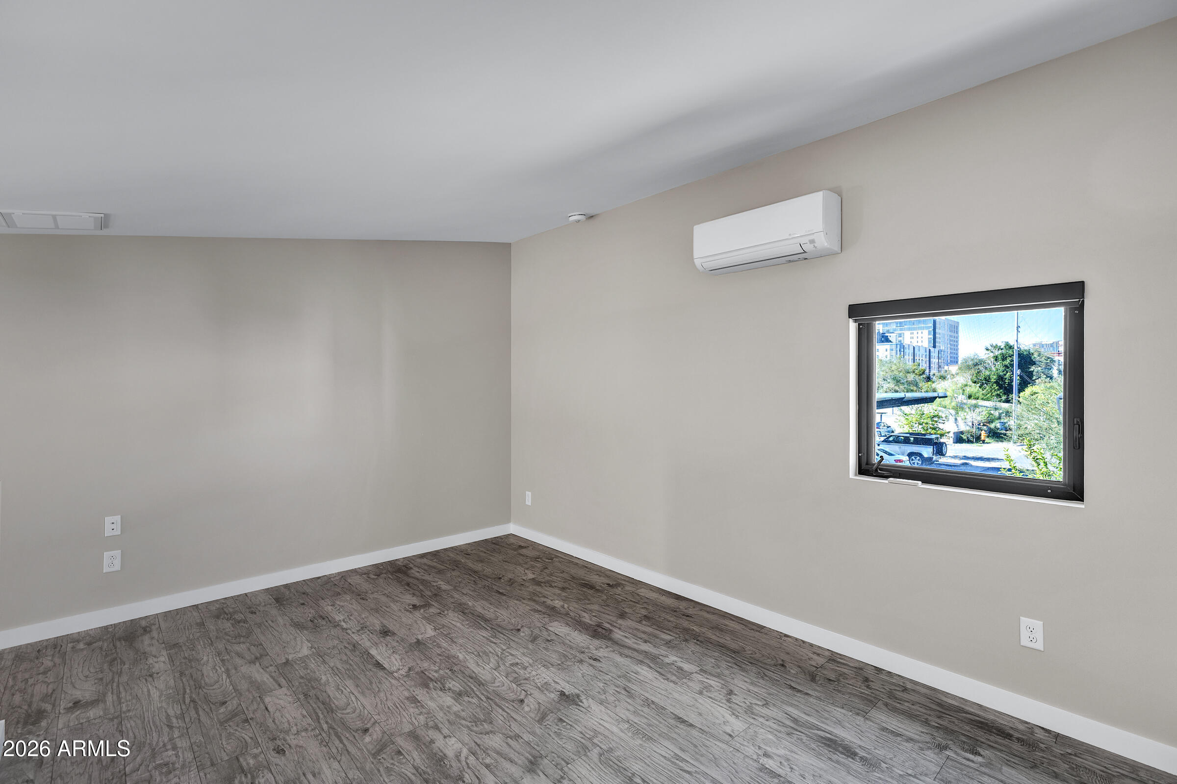 1491 South Rita Lane Tempe, AZ 85281 - Photo 15 of 15 a view of an empty room