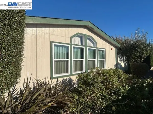 $330,000 | 23 Palm Drive, Union City, CA 94587