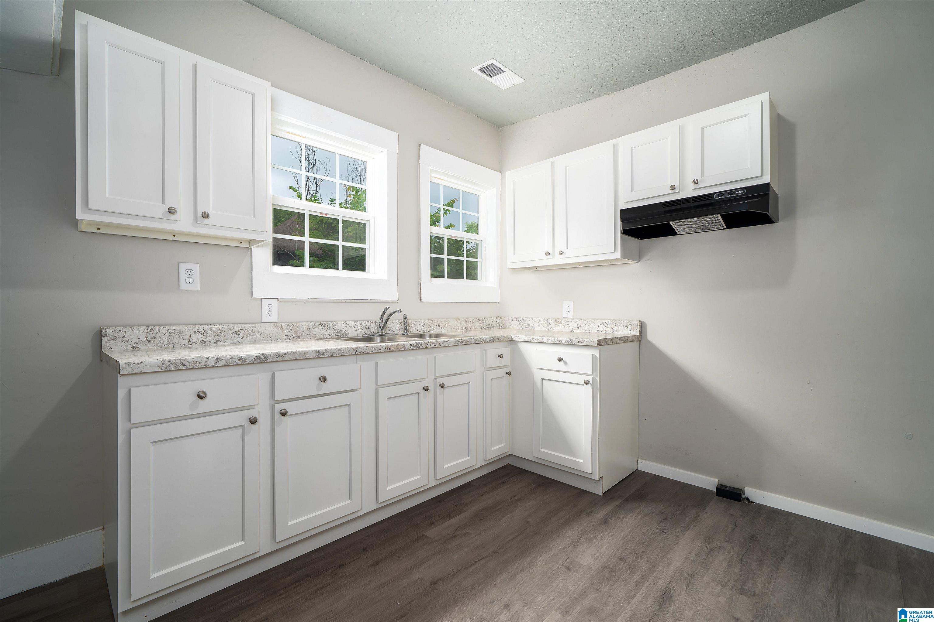 2129 Pike Road Birmingham, AL 35208 - Photo 8 of 24