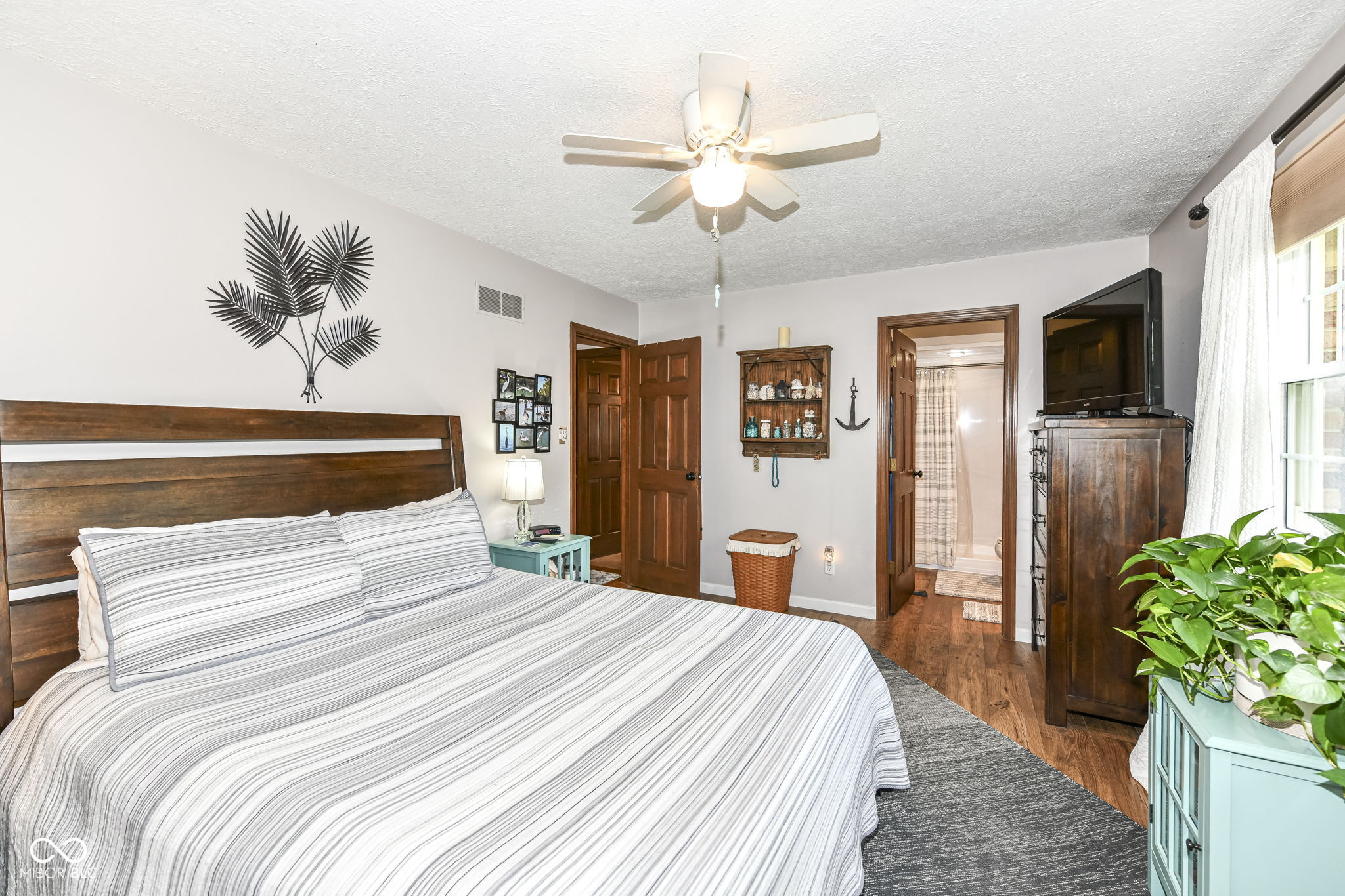 13411 Nottingham Road Fishers, IN 46038 - Photo 17 of 30 Gallery Image 17