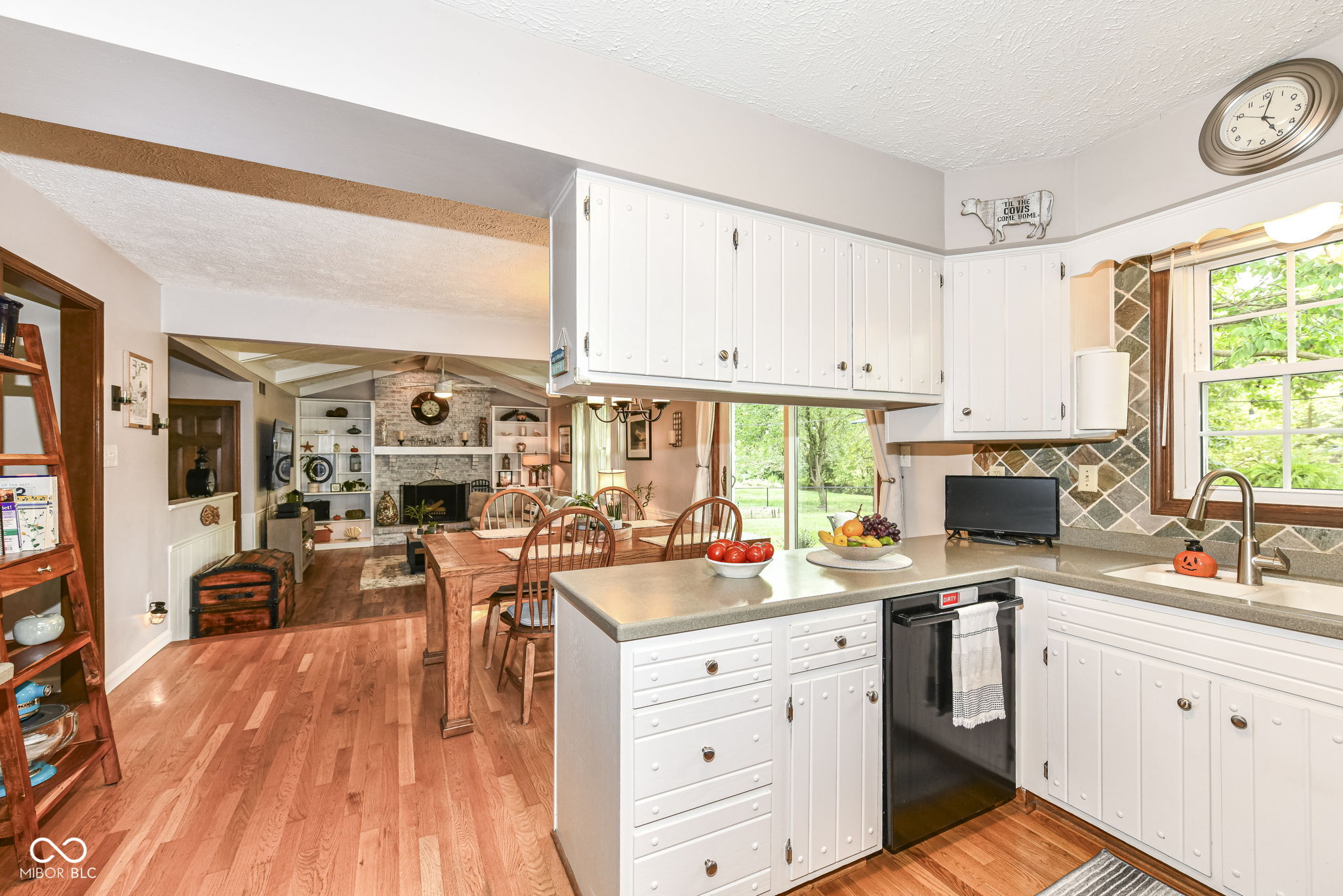 13411 Nottingham Road Fishers, IN 46038 - Photo 10 of 30 Gallery Image 10