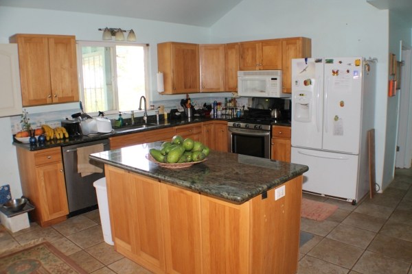 5620 Kaehulua Road, Unit 9 Kapaa, HI 96746 - Photo 2 of 25 Gallery Image 2