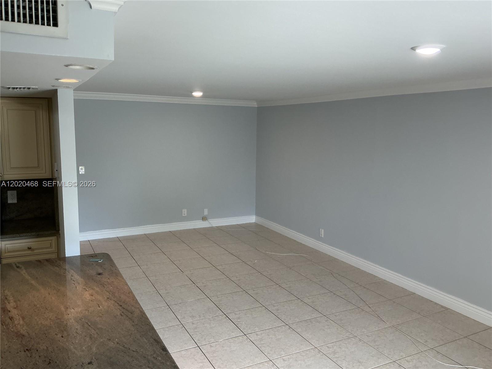 1321 Partridge Close, Unit 60 Pompano Beach, FL 33064 - Photo 5 of 32